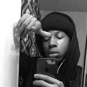 Meet your Posher, Caron